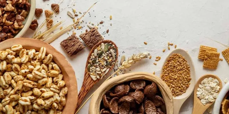 سویق غلات و مغزهای خوراکی و میوه + بهترین قیمت خرید